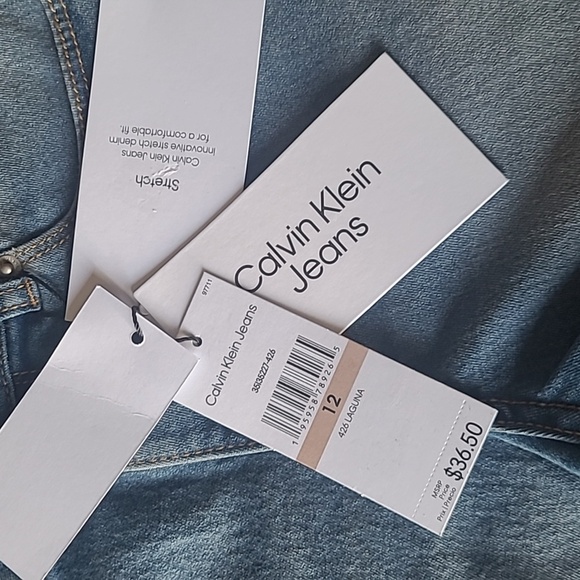 Calvin Klein Girl Shorts, Blue, size 12 - Picture 6 of 7